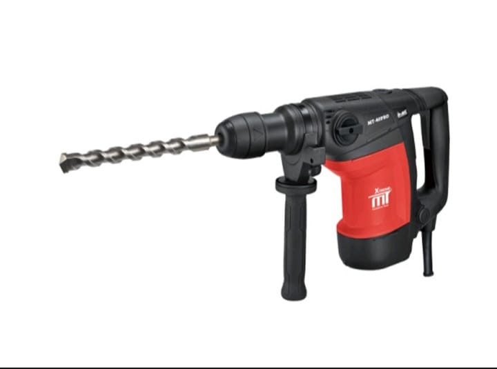 MT  40PRO	هيلتى تخريم وتكسير  40 مم 1100 وات 7 جول SDS MAX